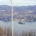 Villino Camparbino Vista D Orta Villa *