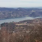 Villino Camparbino Vista D Orta * Madonna Del Sasso