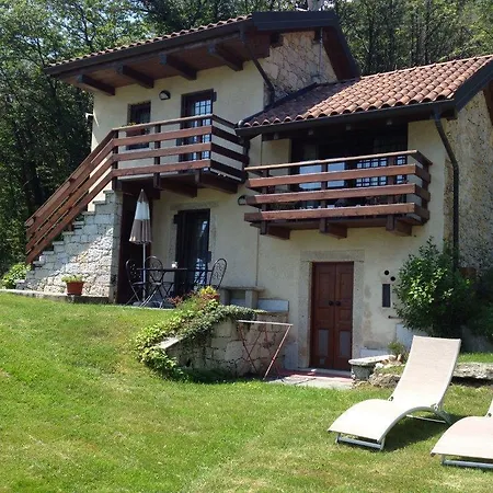 Villino Camparbino Vista D Orta *