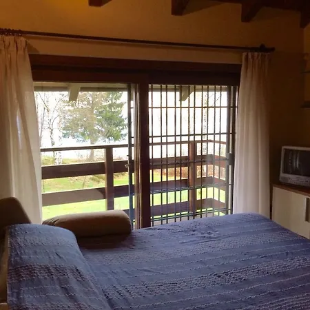 Villino Camparbino Vista D Orta