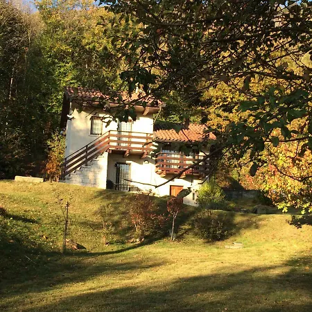 Villino Camparbino Vista D Orta 别墅 *